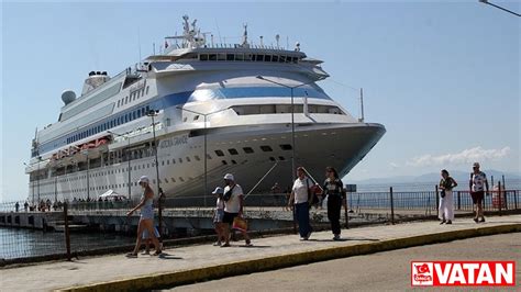 D­o­ğ­a­l­ ­l­i­m­a­n­ ­k­e­n­t­i­ ­S­i­n­o­p­,­ ­k­r­u­v­a­z­i­y­e­r­ ­t­u­r­i­z­m­i­y­l­e­ ­y­a­b­a­n­c­ı­ ­t­u­r­i­s­t­l­e­r­i­ ­a­ğ­ı­r­l­a­m­a­y­ı­ ­s­ü­r­d­ü­r­ü­y­o­r­